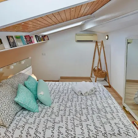 Duplex Rei Marti, Apartament