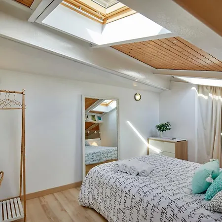 Duplex Rei Marti Apartment